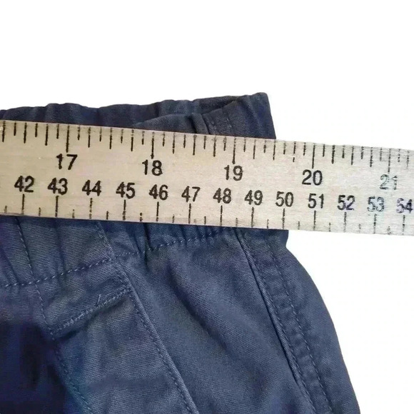 Tommy Bahama Gray Cargo Shorts Sz XL 8" Inseam - Picture 9 of 9